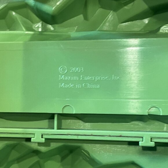 Maxim Enterprise 2003 Green Plastic Toy Train Track Mountain Tunnel Thomas Brio - Picture 13 of 13